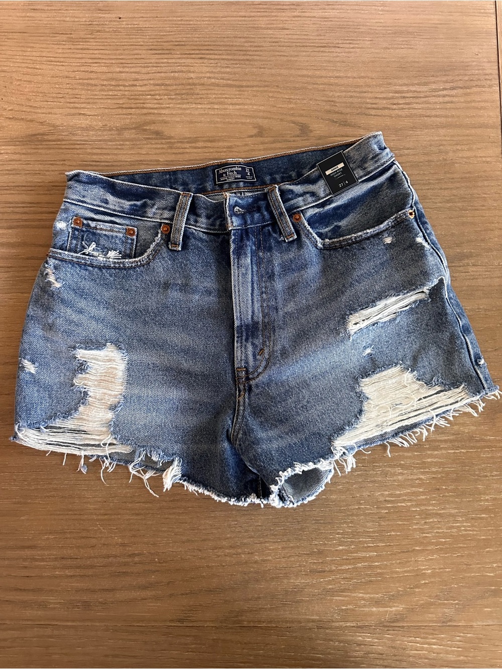 NWT Abercrombie Annie High Rise Distressed Denim Cutoff Shorts Size 27